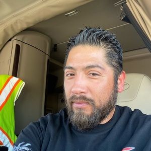 Meet your Posher, Juan